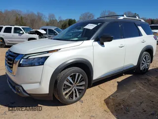 2024 Nissan Pathfinder Platinum with VIN 5N1DR3DG3RC209787, listed as a IAAI auction lot 41765066 with 35,987 mi miles. Bid and sale history available at carsss.com. Image 2.