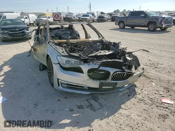 2013 BMW 7 Series 740Li with VIN WBAYE4C59DD137002, listed as a Copart auction lot 82580744 with Not provided miles and Non repairable. Bid and sale history available at DreamBid. Image 11.