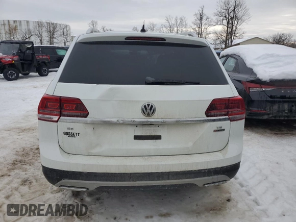 2019 Volkswagen Atlas SE z VIN 1V2UR2CA5KC530987, wystawiony jako Copart lot #45872945 z przebiegiem Nie podano mil oraz Szkoda całkowita • Salvage title. Historia ofert i sprzedaży dostępna na DreamBid. Obrazek 6.