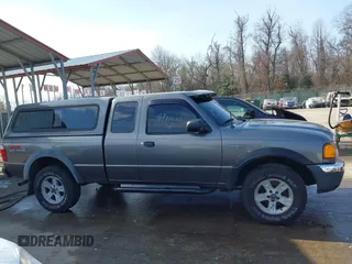 2005 Ford Ranger XL with VIN 1FTZR15EX5PA09004, listed as a IAAI auction lot 41710100 with 134,237 mi miles. Bid and sale history available at carsss.com. Image 13.