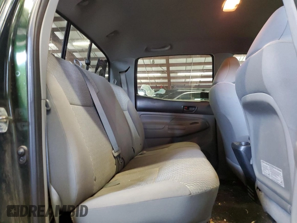 2013 Toyota Tacoma with VIN 3TMMU4FN3DM057568, listed as a Copart auction lot 65745725 with 264,559 mi miles and Clean title. Bid and sale history available at DreamBid. Image 10.