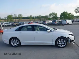2016 Lincoln MKZ with VIN 3LN6L2JK0GR627283, listed as a IAAI auction lot 42271206 with 52,890 mi miles and . Bid and sale history available at DreamBid. Image 14.