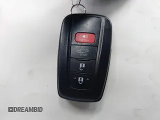2021 Toyota RAV4 Hybrid XSE z VIN 4T3E6RFV9MU027713, wystawiony jako IAAI lot #42587759 z przebiegiem 28 806 mil mil oraz . Historia ofert i sprzedaży dostępna na DreamBid. Obrazek 11.