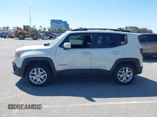 2016 Jeep Renegade Latitude with VIN ZACCJBBT7GPE12725, listed as a IAAI auction lot 41867887 with 126,774 mi miles. Bid and sale history available at carsss.com. Image 14.