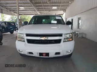 2010 Chevrolet Tahoe LS with VIN 1GNUKAE05AR172216, listed as a IAAI auction lot 42698775 with 259,416 mi miles and . Bid and sale history available at DreamBid. Image 12.
