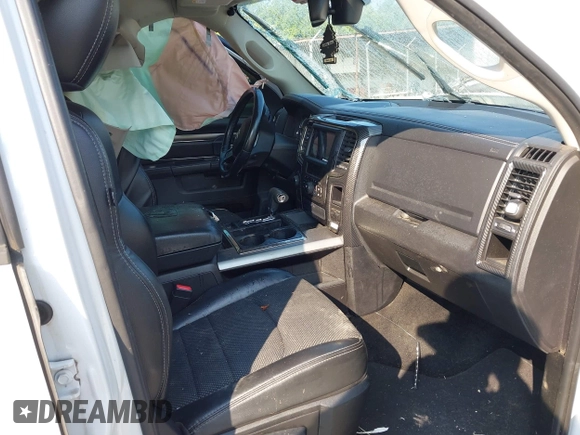2013 Ram 1500 Sport z VIN 1C6RR7MT2DS571209, wystawiony jako IAAI lot #42635592 z przebiegiem 192 998 mil mil oraz . Historia ofert i sprzedaży dostępna na DreamBid. Obrazek 5.