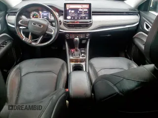 2022 Jeep Compass Latitude Lux with VIN 3C4NJDFB1NT218753, listed as a Copart auction lot 59378005 with 52,472 mi miles and Clean title. Bid and sale history available at DreamBid. Image 8.