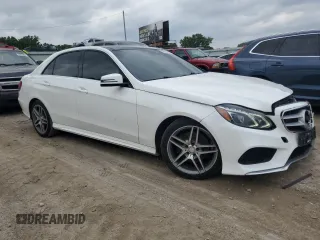 2014 Mercedes-Benz E 350 Luxury with VIN WDDHF8JB9EB042846, listed as a Copart auction lot 59943385 with 124,002 mi miles and Salvage title. Bid and sale history available at DreamBid. Image 4.