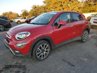 2016 FIAT 500X Trekking Plus with VIN ZFBCFXET2GP415767, listed as a Copart auction lot 84476784 with 89,493 mi miles and Clean title. Bid and sale history available at DreamBid. Image 1.