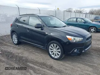 2011 Mitsubishi Outlander SE z VIN JA4AR4AU6BZ007417, wystawiony jako IAAI lot #41773568 z przebiegiem 148 920 mil mil oraz . Historia ofert i sprzedaży dostępna na DreamBid. Obrazek 1.