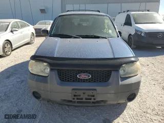 2007 Ford Escape XLS with VIN 1FMYU92Z87KA89317, listed as a Copart auction lot 82531204 with 110,686 mi miles and Salvage Title. Bid and sale history available at carsss.com. Image 5.