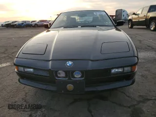 1995 BMW 8 Series z VIN WBAEF6320SCC89547, wystawiony jako Copart lot #86168634 z przebiegiem 93 256 mil mil oraz Czysty tytuł • Clean title. Historia ofert i sprzedaży dostępna na DreamBid. Obrazek 5.