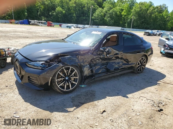 2022 BMW i4 eDrive40 with VIN WBY73AW05NFM59840, listed as a Copart auction lot 55608094 with 25,720 mi miles and Salvage Title. Bid and sale history available at carsss.com. Image 1.