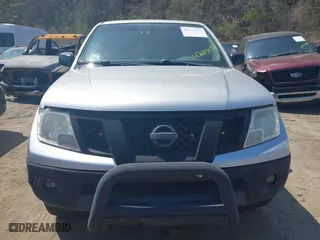 2011 Nissan Frontier PRO-4X with VIN 1N6AD0EVXBC407089, listed as a IAAI auction lot 42113537 with 124,853 mi miles. Bid and sale history available at carsss.com. Image 12.