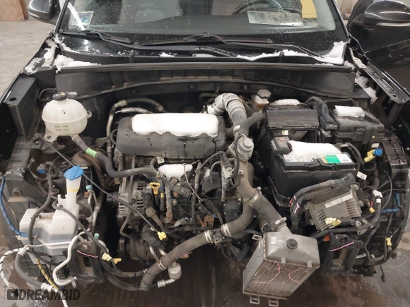 2018 Hyundai Tucson Value with VIN KM8J3CA28JU648236, listed as a IAAI auction lot 41161221 with 104,057 mi miles. Bid and sale history available at carsss.com. Image 10.
