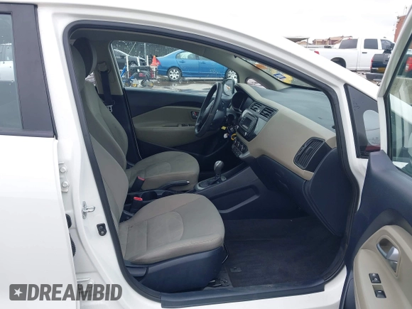 2017 Kia Rio LX z VIN KNADM4A37H6005689, wystawiony jako IAAI lot #42117199 z przebiegiem 117 184 mil mil oraz . Historia ofert i sprzedaży dostępna na DreamBid. Obrazek 5.