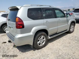 2005 Lexus GX 470 with VIN JTJBT20X150078140, listed as a Copart auction lot 62529784 with 176,212 mi miles and Salvage Title. Bid and sale history available at carsss.com. Image 3.