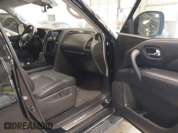 2021 Infiniti QX80 Luxe with VIN JN8AZ2AE8M9272267, listed as a IAAI auction lot 41408983 with 86,188 mi miles and . Bid and sale history available at DreamBid. Image 5.