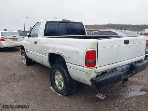 1996 Dodge Ram 1500 with VIN 1B7HF16Y5TS648902, listed as a IAAI auction lot 41453331 with 176,701 mi miles. Bid and sale history available at carsss.com. Image 3.