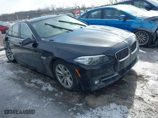 2016 BMW 5 Series 528i xDrive with VIN WBA5A7C58GG151282, listed as a IAAI auction lot 41556358 with 1 mi miles. Bid and sale history available at carsss.com. Image 1.