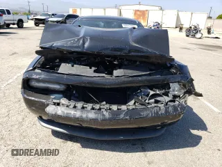 2011 Dodge Challenger z VIN 2B3CJ4DGXBH604602, wystawiony jako Copart lot #60917935 z przebiegiem Nie podano mil oraz Szkoda całkowita • Salvage title. Historia ofert i sprzedaży dostępna na DreamBid. Obrazek 5.