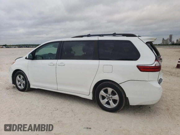 2020 Toyota Sienna LE Auto Access Seat с VIN 5TDKZ3DC1LS053764, выставлен на аукционе Copart как лот 53616155 с пробегом 108 778 миль миль и Списание • Salvage title. История ставок и продаж доступна на DreamBid. Изображение 2.