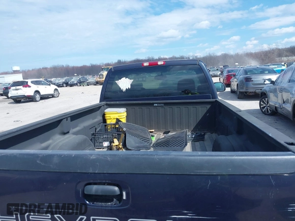 2005 Chevrolet Silverado 1500 with VIN 1GCEC14X05Z358521, listed as a IAAI auction lot 41904914 with 144,170 mi miles and . Bid and sale history available at DreamBid. Image 8.