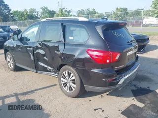 2019 Nissan Pathfinder Platinum with VIN 5N1DR2MM6KC627265, listed as a IAAI auction lot 42487185 with 110,727 mi miles and . Bid and sale history available at DreamBid. Image 3.