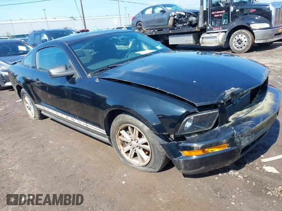 2007 Ford Mustang Deluxe с VIN 1ZVFT80N675361920, выставлен на аукционе IAAI как лот 42196804 с пробегом Не указан миль и . История ставок и продаж доступна на DreamBid. Изображение 1.