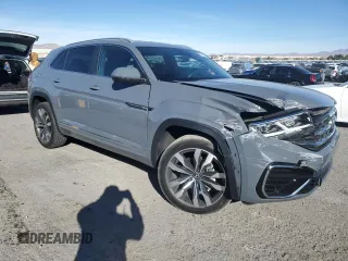 2021 Volkswagen Atlas SEL with VIN 1V2SE2CAXMC235406, listed as a Copart auction lot 80754164 with 31,527 mi miles and Salvage title. Bid and sale history available at DreamBid. Image 4.