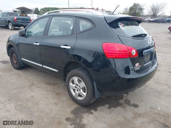 2015 Nissan Rogue Select S with VIN JN8AS5MT6FW153265, listed as a IAAI auction lot 41933361 with 137,560 mi miles. Bid and sale history available at carsss.com. Image 3.