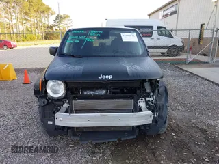 2021 Jeep Renegade Upland with VIN ZACNJDAB6MPN26057, listed as a IAAI auction lot 41987034 with 30,052 mi miles and . Bid and sale history available at DreamBid. Image 13.