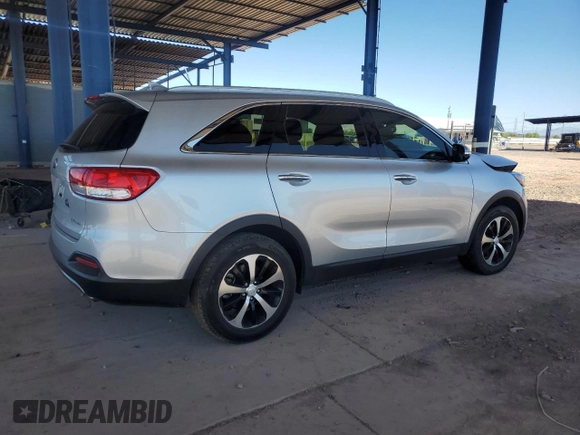 2016 Kia Sorento EX with VIN 5XYPH4A10GG047572, listed as a Copart auction lot 62386285 with 26,705 mi miles and Salvage title. Bid and sale history available at DreamBid. Image 3.