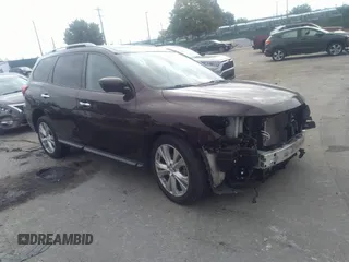 2019 Nissan Pathfinder S z VIN 5N1DR2MM3KC595925, wystawiony jako IAAI lot #40281309 z przebiegiem 58 193 mil mil oraz . Historia ofert i sprzedaży dostępna na DreamBid. Obrazek 1.