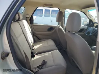 2005 Ford Escape XLS Value with VIN 1FMYU92ZX5KA93124, listed as a Copart auction lot 45337585 with 218,826 mi miles and Salvage Title. Bid and sale history available at carsss.com. Image 11.