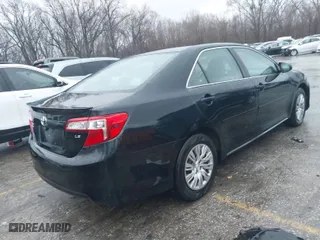 2012 Toyota Camry L with VIN 4T4BF1FK5CR230895, listed as a IAAI auction lot 41444033 with 90,185 mi miles. Bid and sale history available at carsss.com. Image 4.