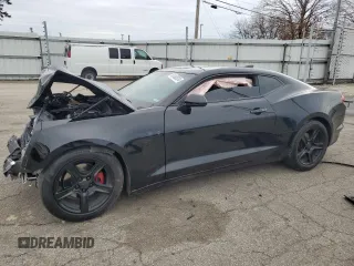 2022 Chevrolet Camaro 1LT with VIN 1G1FB1RXXN0121953, listed as a Copart auction lot 82460324 with 0 mi miles and Salvage Title. Bid and sale history available at carsss.com. Image 1.