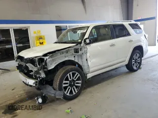 2018 Toyota 4Runner SR5 with VIN JTEBU5JR3J5547044, listed as a Copart auction lot 53813405 with 78,551 mi miles and Salvage Title. Bid and sale history available at carsss.com. Image 1.