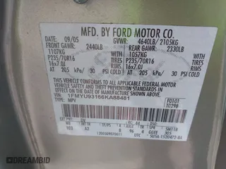 2006 Ford Escape XLT with VIN 1FMYU93166KA88481, listed as a IAAI auction lot 41717872 with 155,539 mi miles. Bid and sale history available at carsss.com. Image 9.