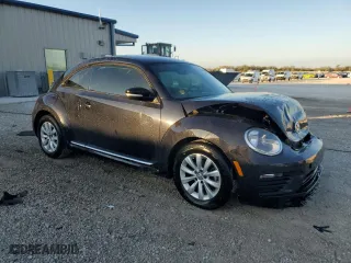 2019 Volkswagen Beetle S with VIN 3VWFD7AT1KM712367, listed as a Copart auction lot 88307645 with 35,470 mi miles and Non Repairable. Bid and sale history available at carsss.com. Image 4.