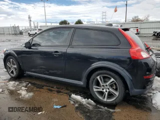 2012 Volvo C30 z VIN YV1672MK5C2285472, wystawiony jako Copart lot #80054034 z przebiegiem 97 082 mil mil oraz Szkoda całkowita • Salvage title. Historia ofert i sprzedaży dostępna na DreamBid. Obrazek 2.