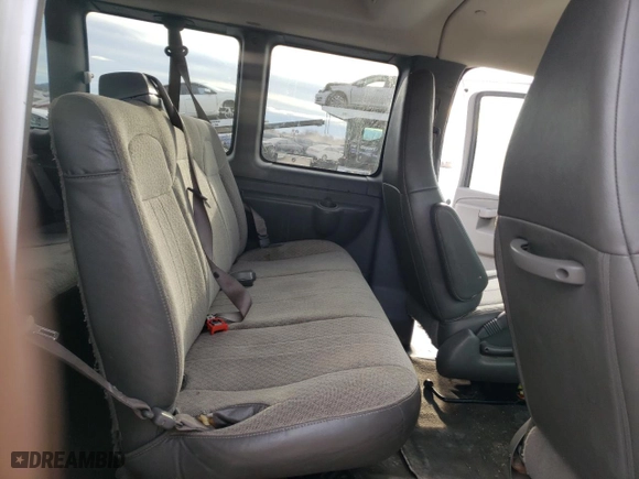 2017 Chevrolet Express Passenger LT with VIN 1GAZGPFF2H1241290, listed as a Copart auction lot 80438284 with 137,221 mi miles and Salvage Title. Bid and sale history available at carsss.com. Image 11.