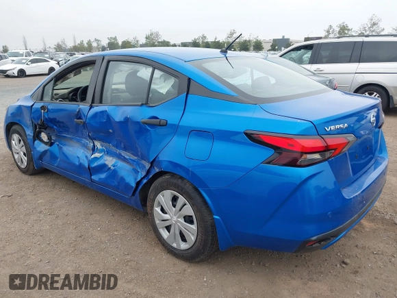 2020 Nissan Versa S z VIN 3N1CN8DV3LL870144, wystawiony jako IAAI lot #42117133 z przebiegiem 70 447 mil mil oraz . Historia ofert i sprzedaży dostępna na DreamBid. Obrazek 3.