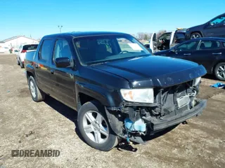2011 Honda Ridgeline RTL with VIN 5FPYK1F53BB008207, listed as a IAAI auction lot 41745089 with 160,170 mi miles. Bid and sale history available at carsss.com. Image 1.