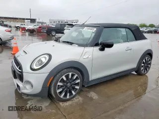 2021 MINI Convertible Cooper S z VIN WMWWJ5C07M3M49127, wystawiony jako Copart lot #51684805 z przebiegiem 45 062 mil mil oraz Szkoda całkowita • Salvage title. Historia ofert i sprzedaży dostępna na DreamBid. Obrazek 1.