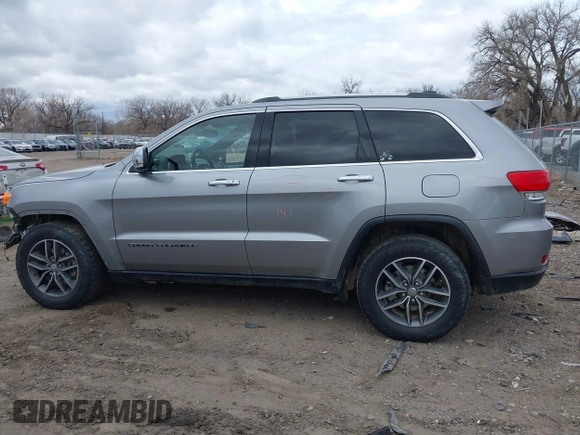 2018 Jeep Grand Cherokee Limited with VIN 1C4RJFBG5JC195417, listed as a IAAI auction lot 41861657 with 151,140 mi miles and . Bid and sale history available at DreamBid. Image 15.