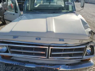 1971 Ford F-250 z VIN F25YRL61251, wystawiony jako Copart lot #49845945 z przebiegiem 28 252 mil mil oraz Szkoda całkowita • Salvage title. Historia ofert i sprzedaży dostępna na DreamBid. Obrazek 11.