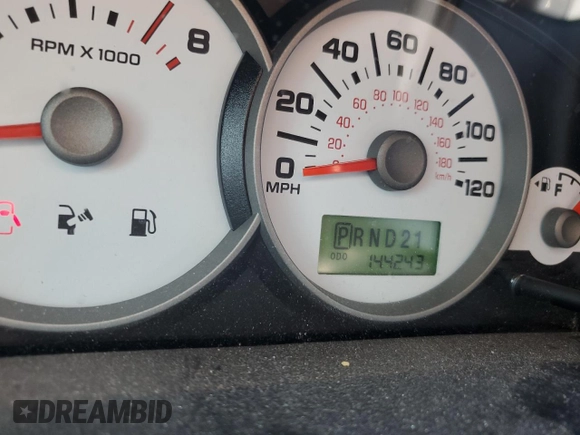 2006 Ford Escape XLT z VIN 1FMCU03186KA78489, wystawiony jako Copart lot #55412325 z przebiegiem 144 243 mil mil oraz Szkoda całkowita • Salvage title. Historia ofert i sprzedaży dostępna na DreamBid. Obrazek 9.