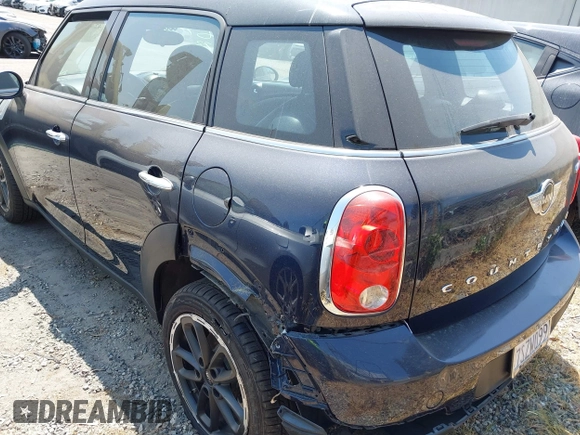 2016 MINI Countryman with VIN WMWZB3C55GWR46917, listed as a IAAI auction lot 42421995 with 23,157 mi miles and . Bid and sale history available at DreamBid. Image 3.