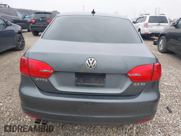 2012 Volkswagen Jetta Sedan SE w/Convenience PZEV with VIN 3VWDP7AJ1CM397004, listed as a IAAI auction lot 41563799 with 166,008 mi miles. Bid and sale history available at carsss.com. Image 17.